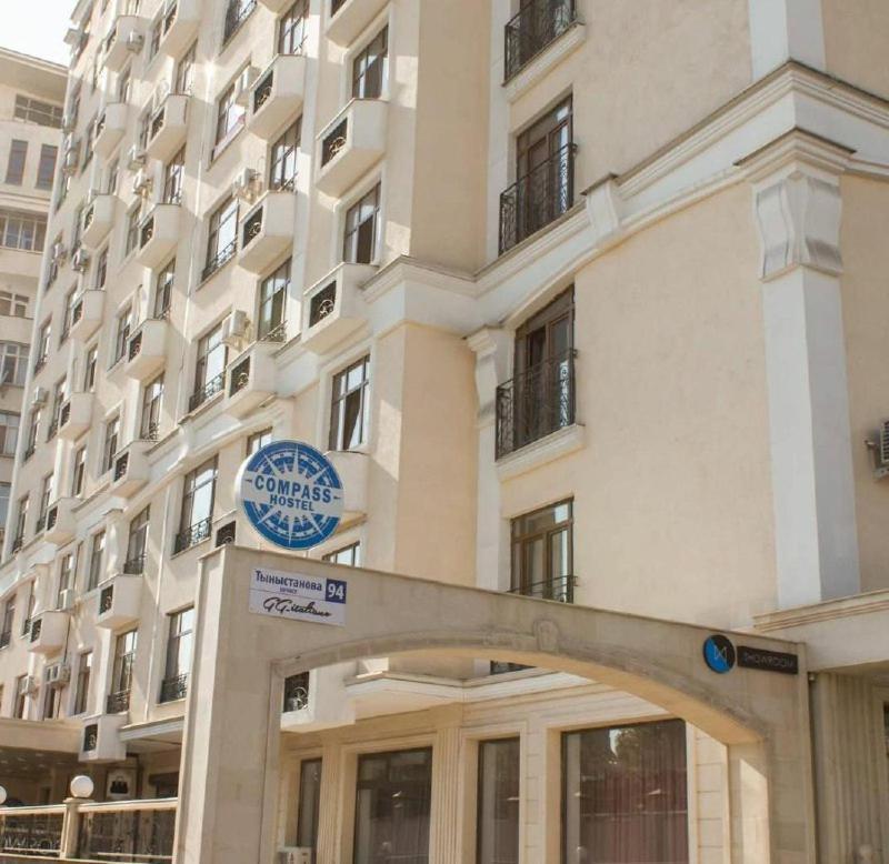 Compass Hostel Bischkek Exterior foto